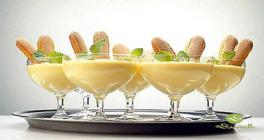 Champagne mousse