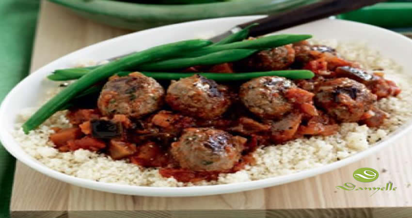 Salata algeriana cu chiftelute de miel